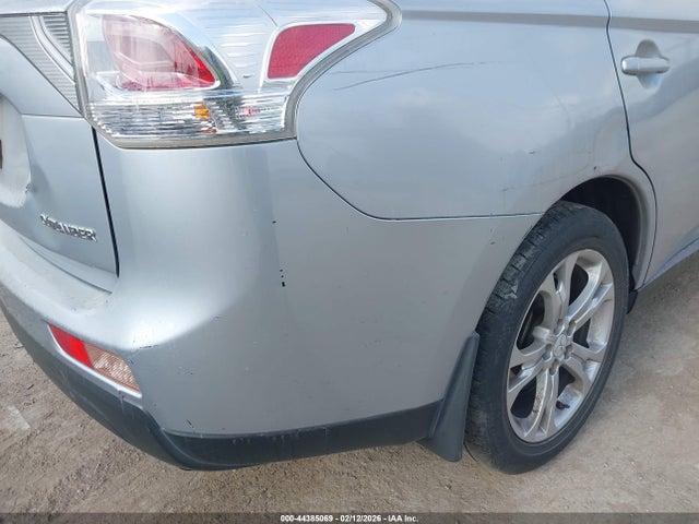 Mitsubishi Outlander Se