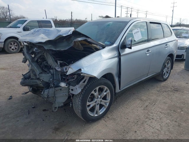 Mitsubishi Outlander Se