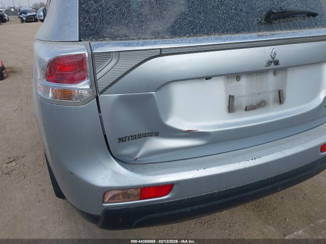 Mitsubishi Outlander Se