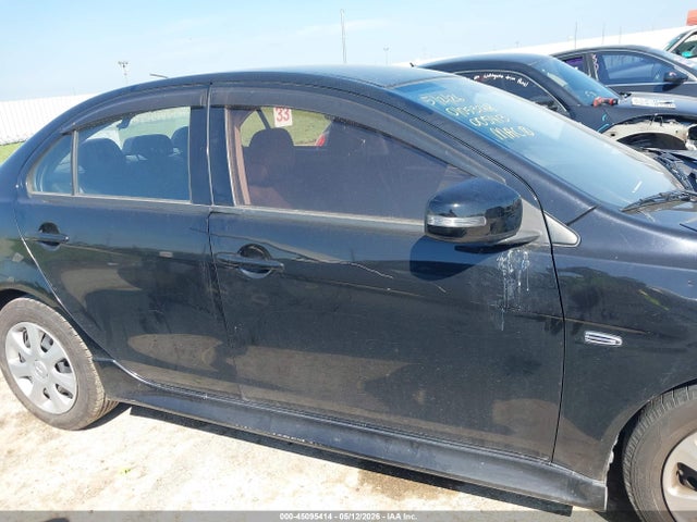 Mitsubishi Lancer Es