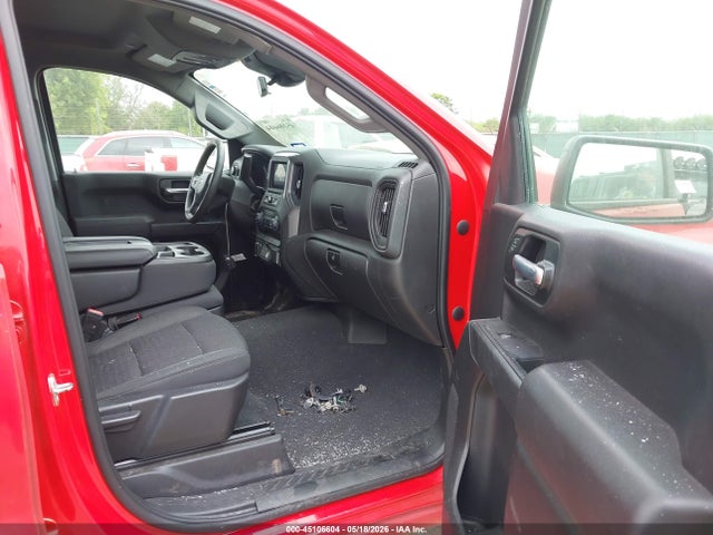 Chevrolet Silverado 1500 4wd  Short Bed Custom