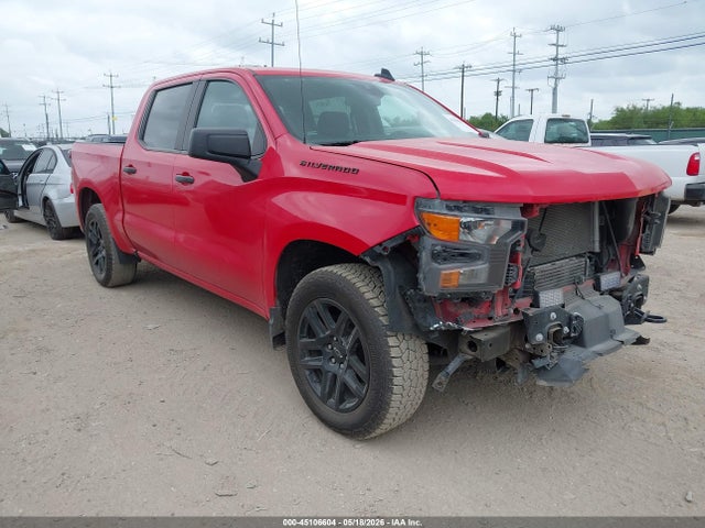 Salvage Chevrolet Silverado 1500 Image