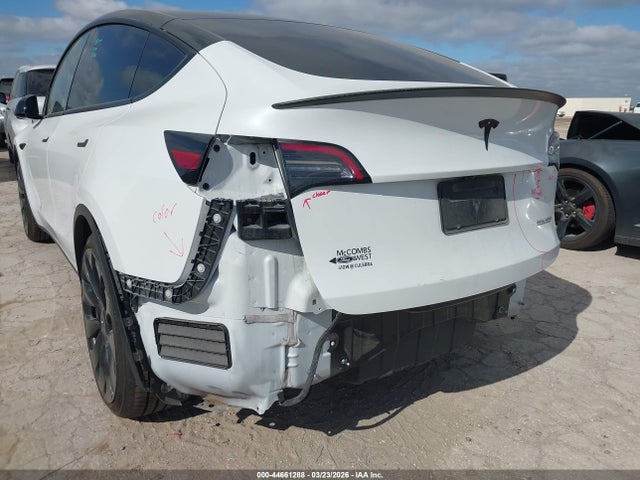 Tesla Model Y Performance Dual Motor All-wheel Drive