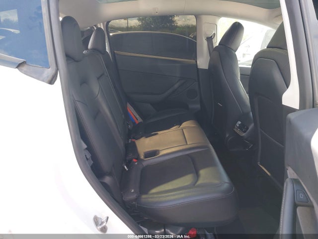 Tesla Model Y Performance Dual Motor All-wheel Drive