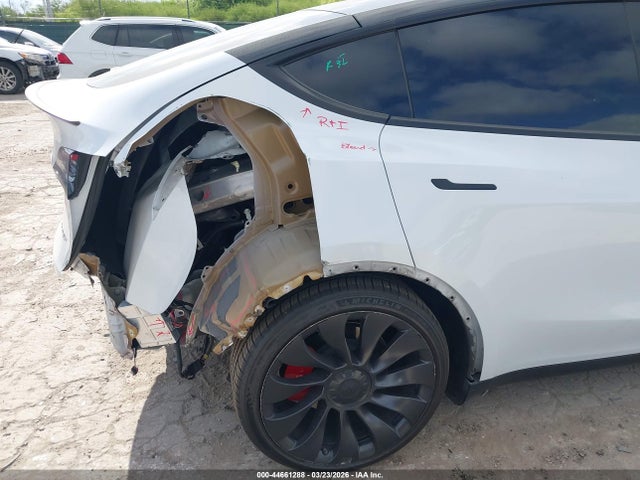 Tesla Model Y Performance Dual Motor All-wheel Drive