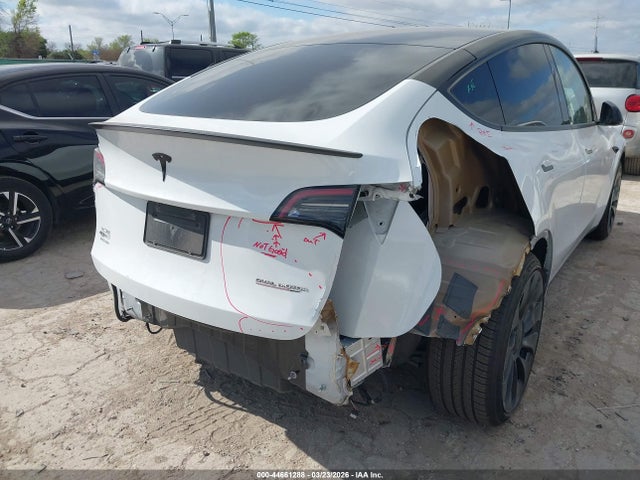 Tesla Model Y Performance Dual Motor All-wheel Drive