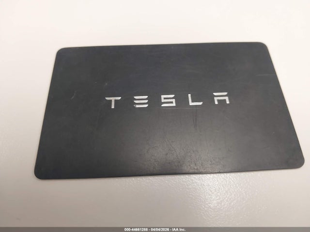 Tesla Model Y Performance Dual Motor All-wheel Drive