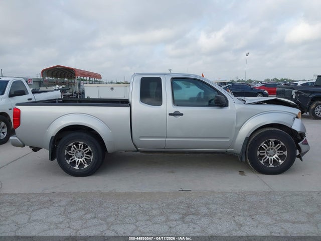 Nissan Frontier Se