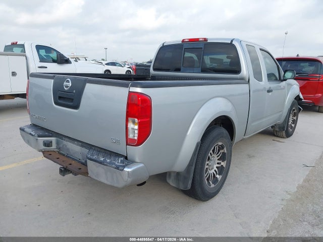 Nissan Frontier Se
