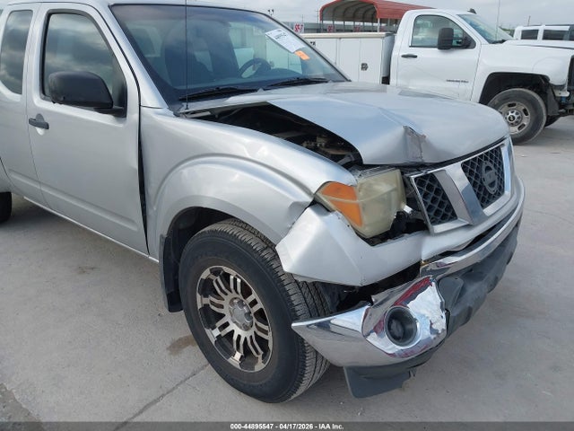 Nissan Frontier Se