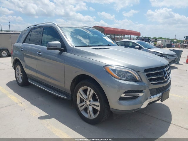Salvage Mercedes-Benz M-Class Image