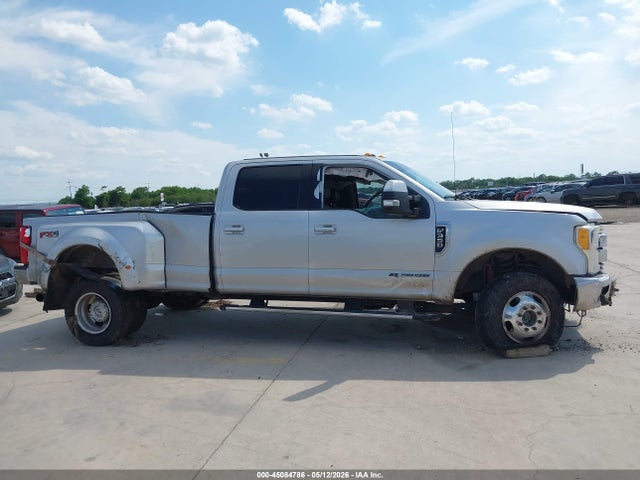Ford F-350 Lariat