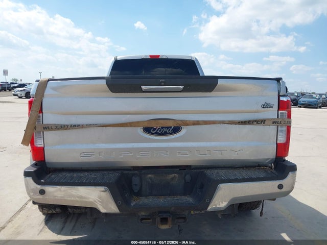 Ford F-350 Lariat