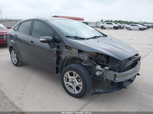 Salvage Ford Fiesta Image