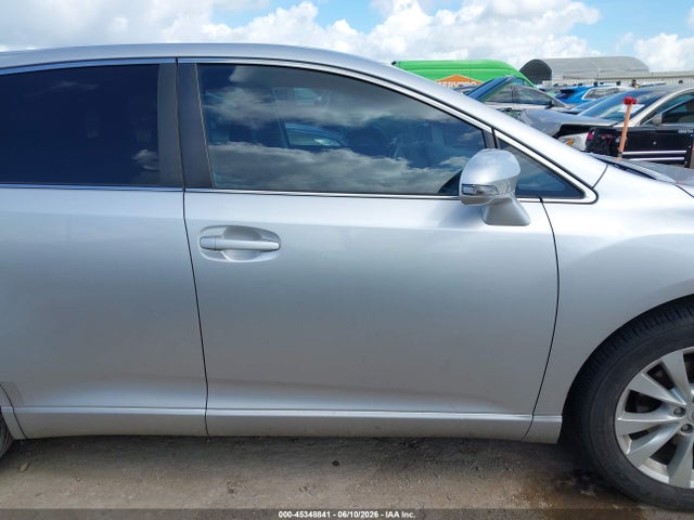 Toyota Venza Le