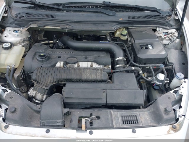 Volvo C70 T5