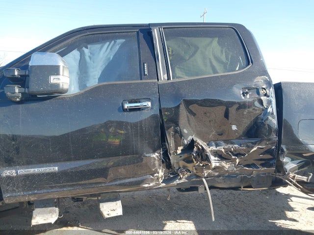 Ford F-250 Lariat