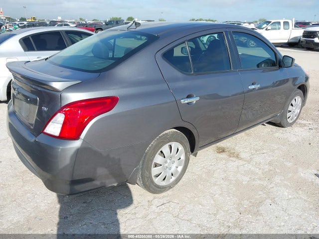 Nissan Versa 1.6 Sv