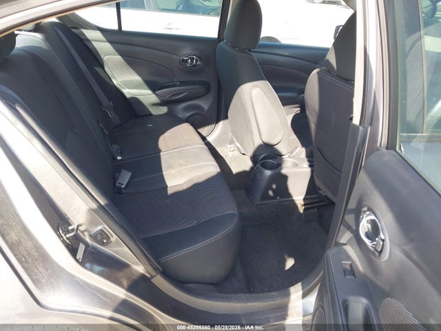 Nissan Versa 1.6 Sv