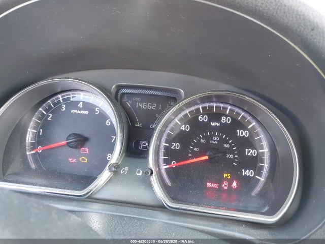 Nissan Versa 1.6 Sv