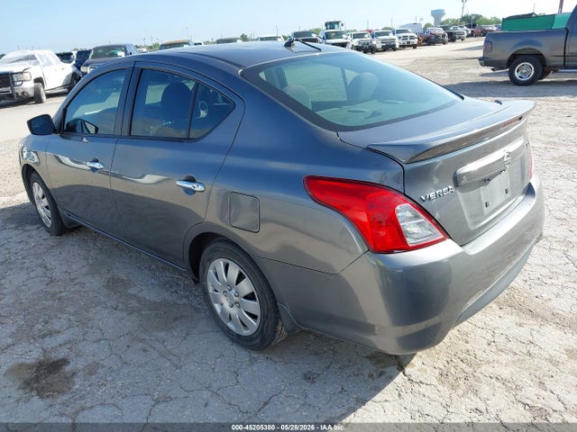 Nissan Versa 1.6 Sv