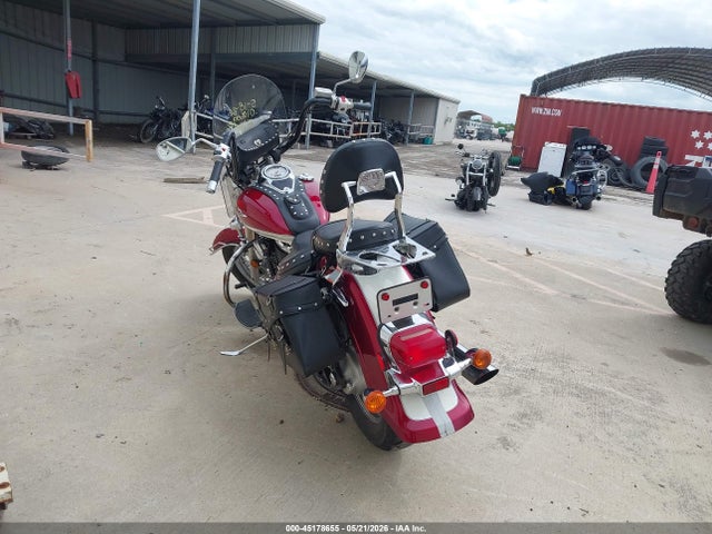Suzuki Vl800