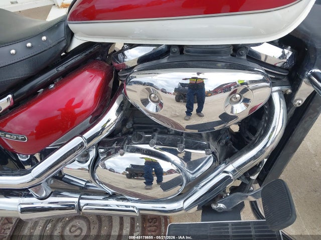 Suzuki Vl800