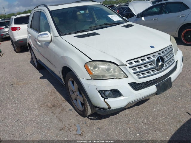 Salvage Mercedes-Benz M-Class Image