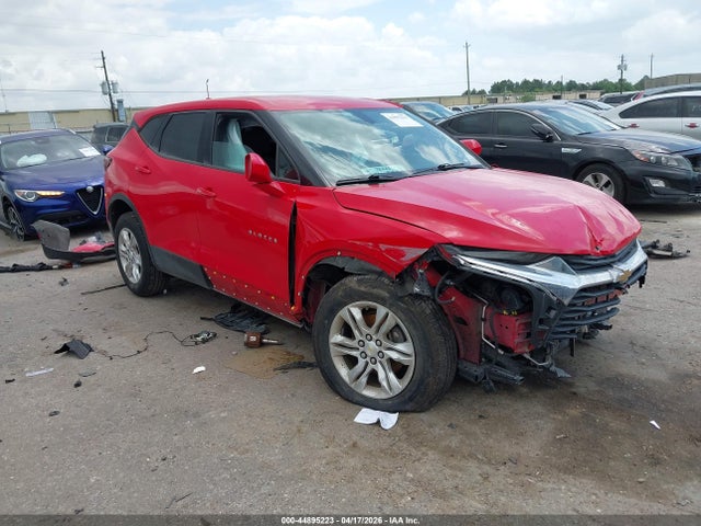 Salvage Chevrolet Blazer Image