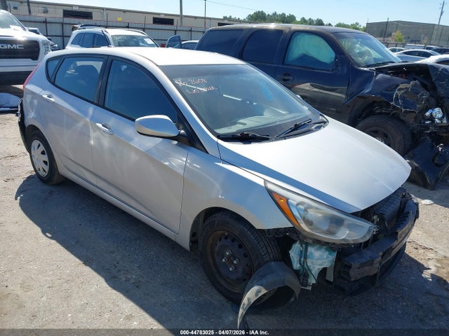 Salvage Hyundai ACCENT Image