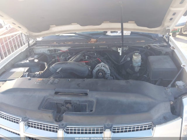 Cadillac Escalade Standard