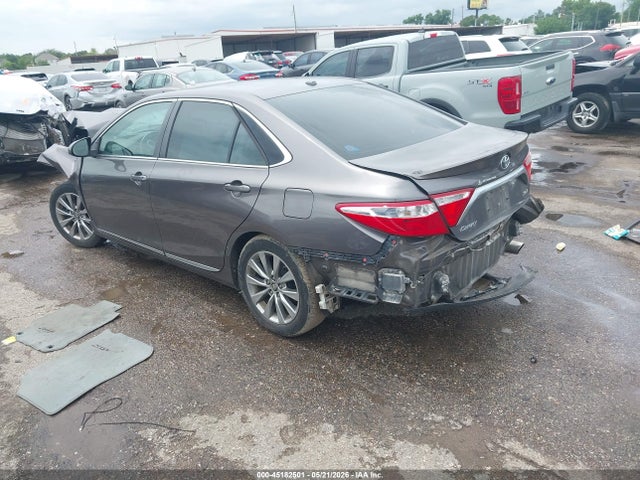 Toyota Camry Xle