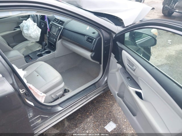 Toyota Camry Xle