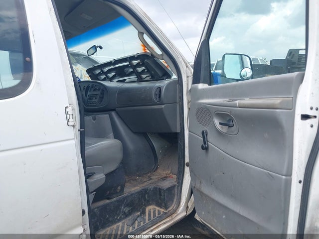 Ford E-250