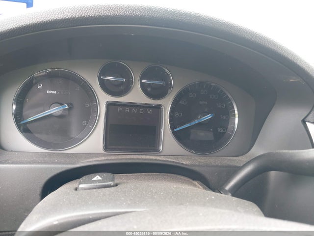 Cadillac Escalade Standard