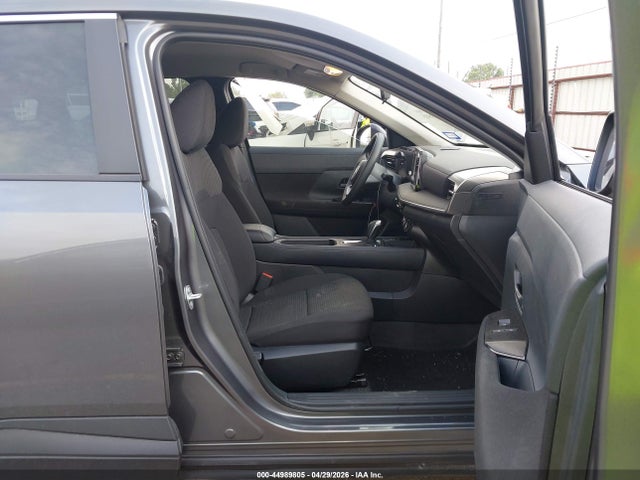 Nissan Kicks S Fwd