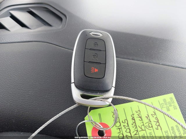 Nissan Kicks S Fwd