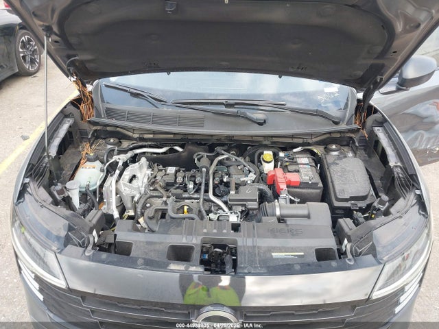 Nissan Kicks S Fwd