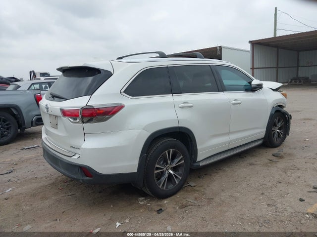 Toyota Highlander Xle V6