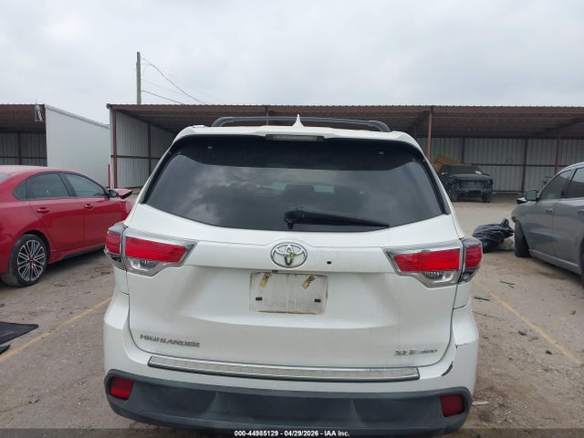 Toyota Highlander Xle V6