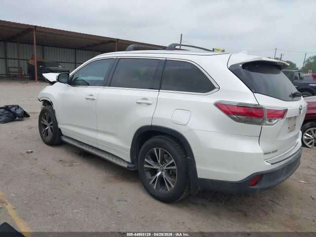 Toyota Highlander Xle V6