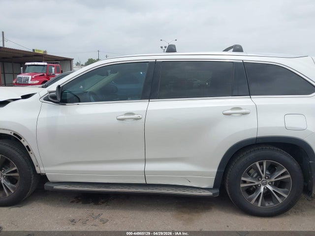 Toyota Highlander Xle V6
