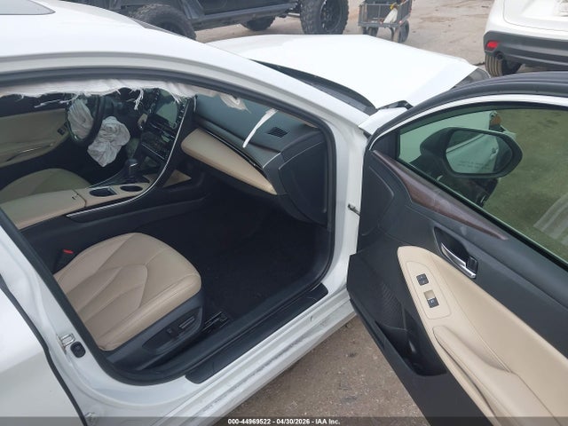 Toyota Avalon Xle