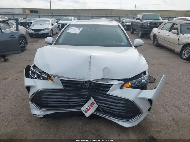 Toyota Avalon Xle