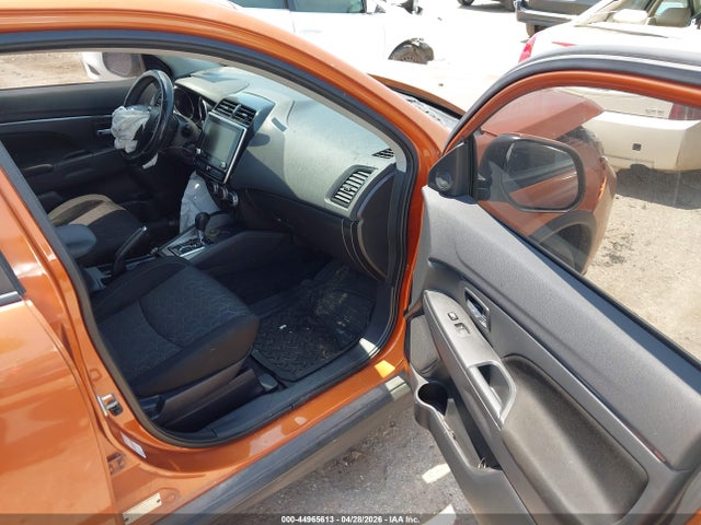 Mitsubishi Outlander 2.0 Es