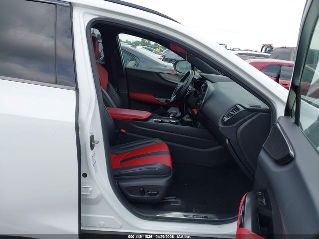 Lexus NX F Sport Handling