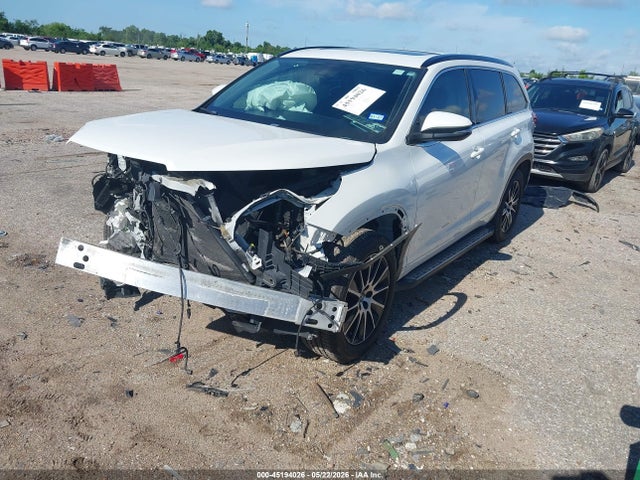 Toyota Highlander Se