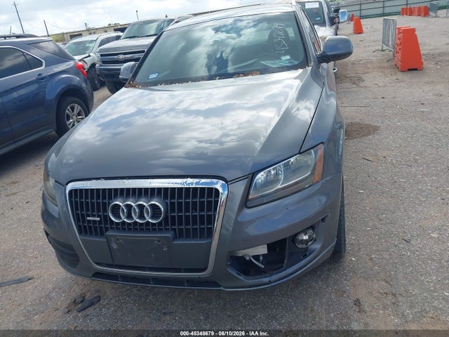 Audi Q5 2.0t Premium