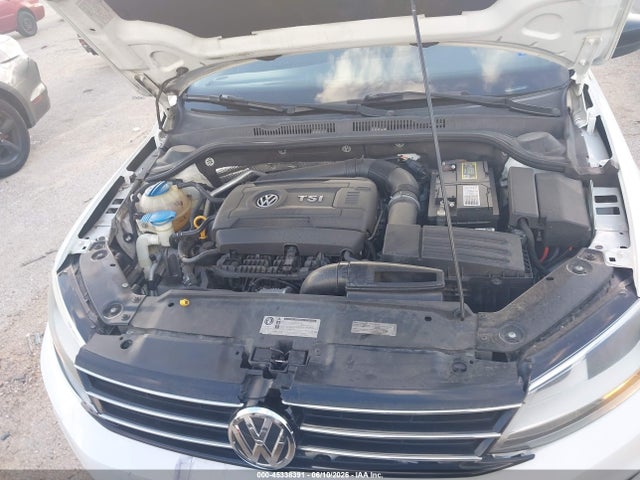 Volkswagen Jetta 1.8t Se