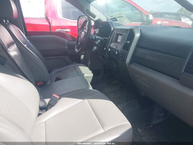 Ford F-250 Xl